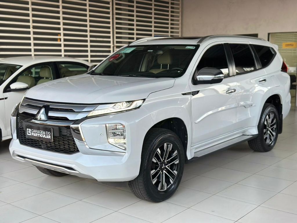 Pajero Sport HPE-S 2.4  4x4 Diesel Aut.