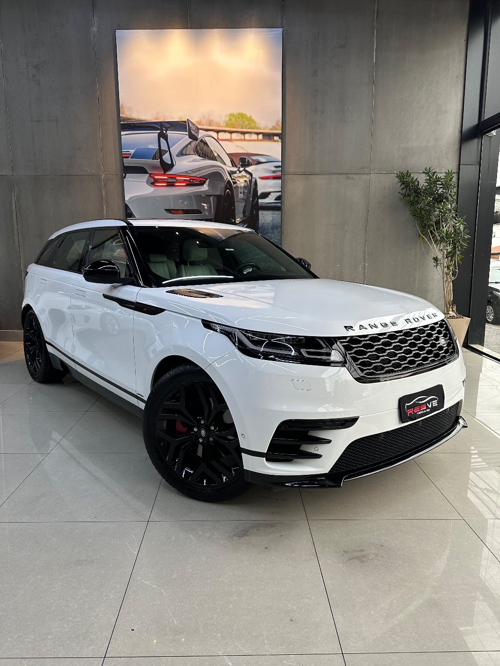 Range R. VE. R-Dyn SE 2.0 4x4 300cv Aut.