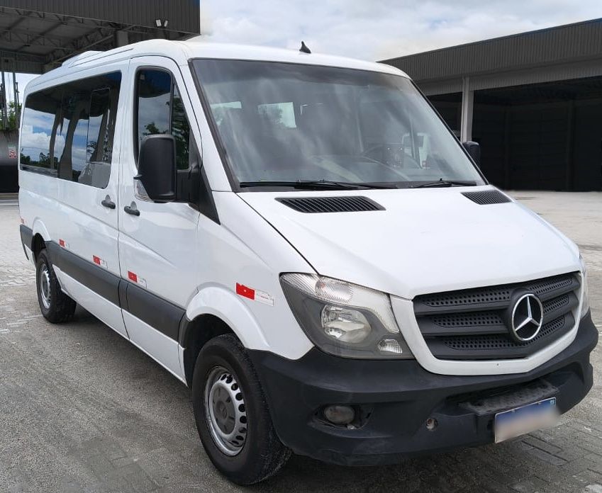 SPRINTER CDI 415 ANO 2019 TETO BAIXO LUXO JM COD.1706