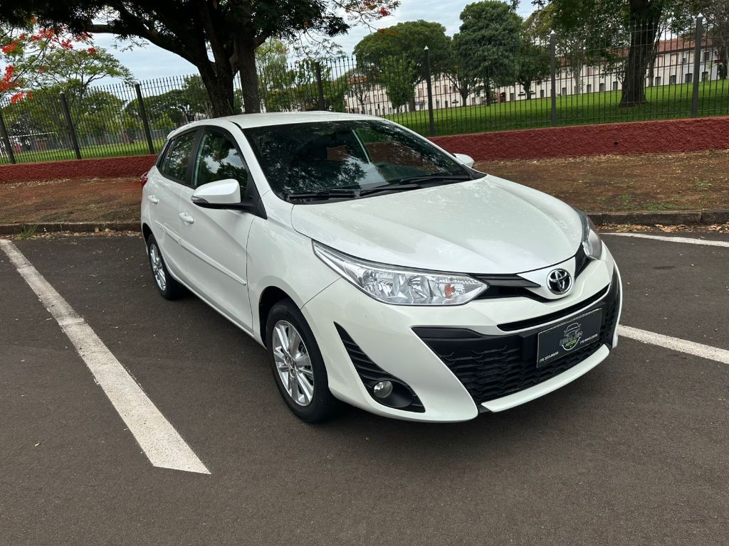 YARIS XL 1.3 Flex 16V 5p Mec.