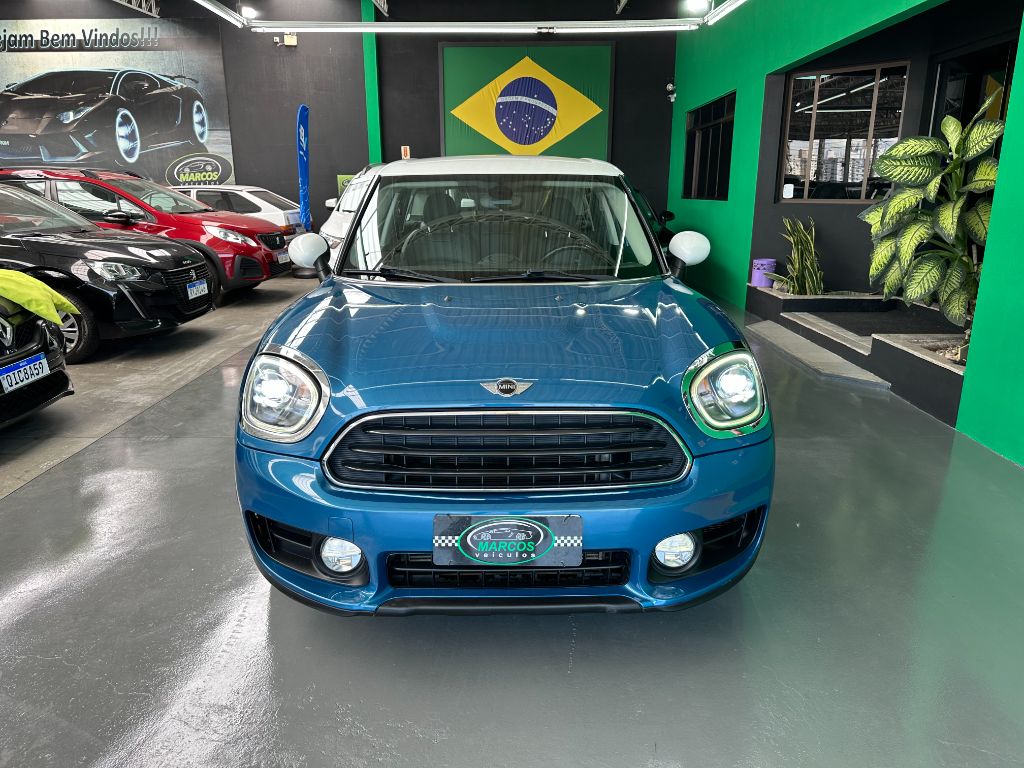 COOPER Countryman 1.5 Turbo Aut.