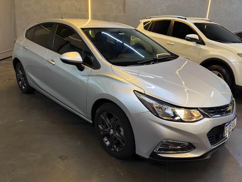 Cruze Hatch LT 1.4 Turbo Aut. - Flex - 2017