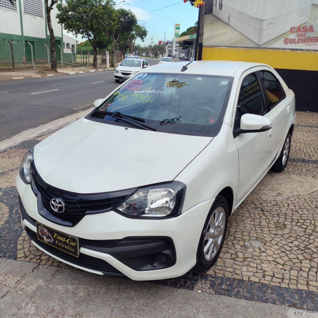 ETIOS X Plus Sedan 1.5 Flex Automatico Completo