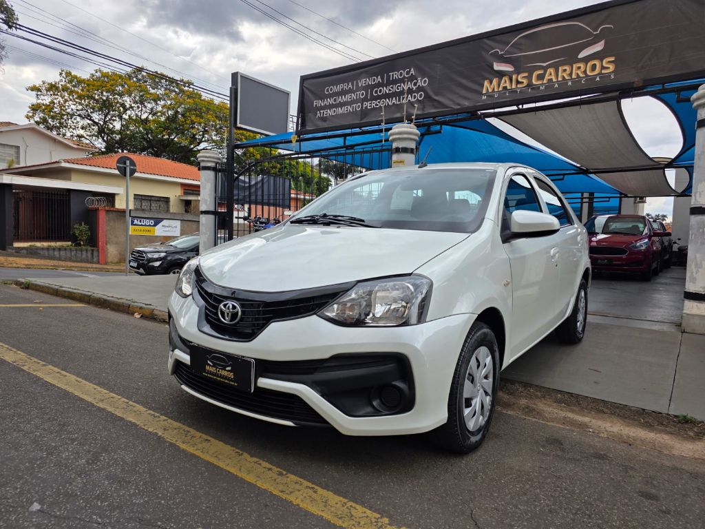 ETIOS X Sedan 1.5 Flex 16V 4p Mec.