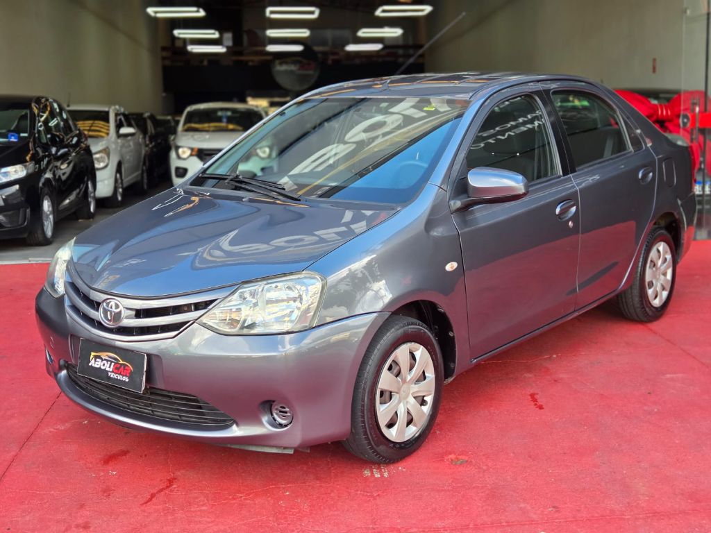 ETIOS XS Sedan1.5 Flex 16V 4p Mec.