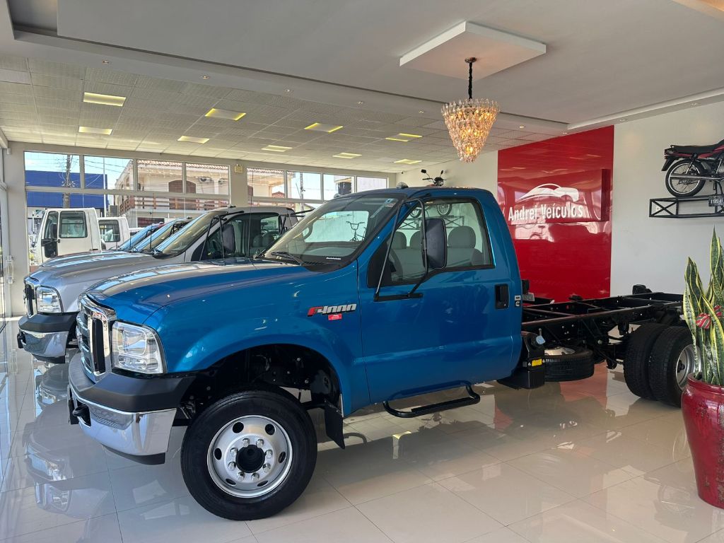 Ford F-4000 4x2 Turbo Diesel Raridade Apenas 40.000 km 2017