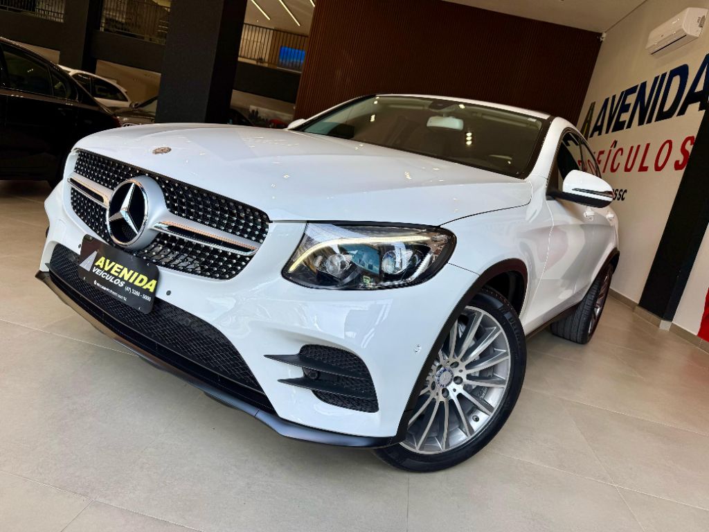 GLC 250 Coupe 4MATIC 2.0 TB 16V Aut.
