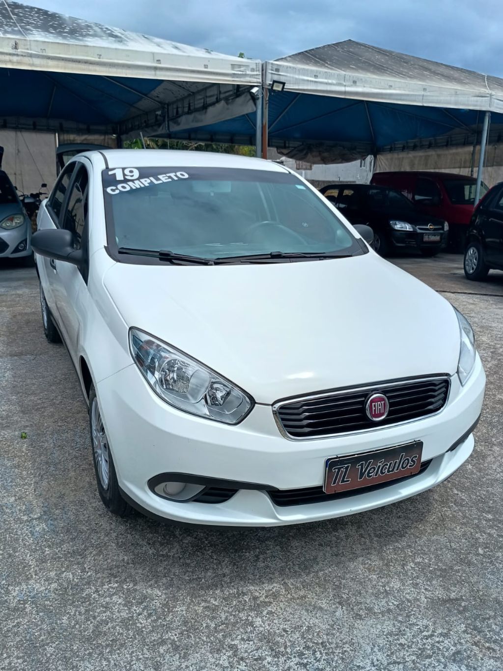 Grand Siena ATTRACTIVE 1.0 Flex 8V 4p