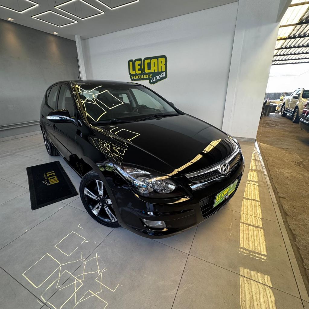 i30 2.0 16V 145cv 5p Mec.