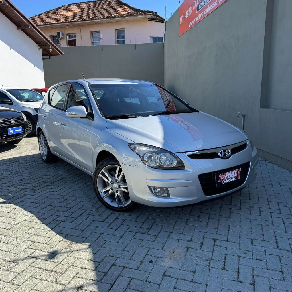 i30 2.0 16V 145cv 5p Mec.