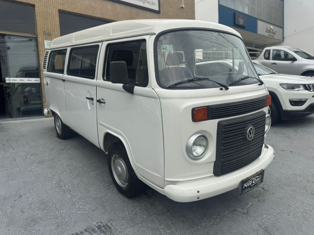 Kombi Lotacao 1.4 Mi Total Flex 8V
