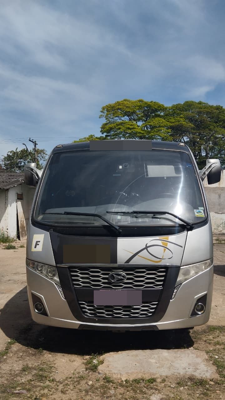 MARCOPOLO VOLARE W9 LIMOUSINE ANO 2015 JM COD.433