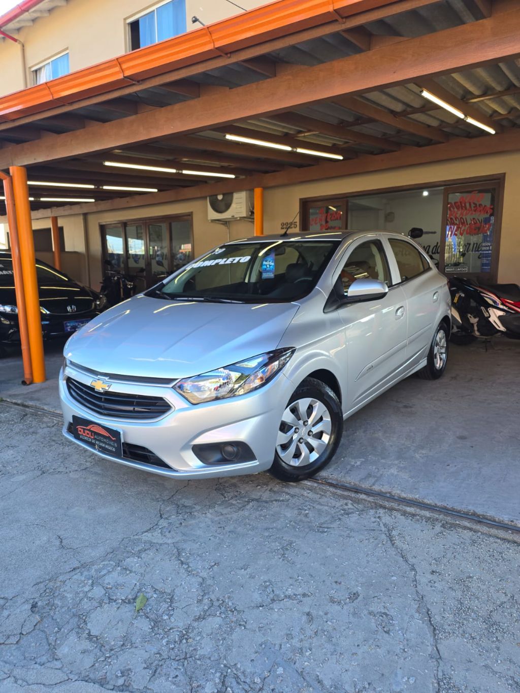 ONIX HATCH LT 1.0 8V FlexPower 5p Mec.