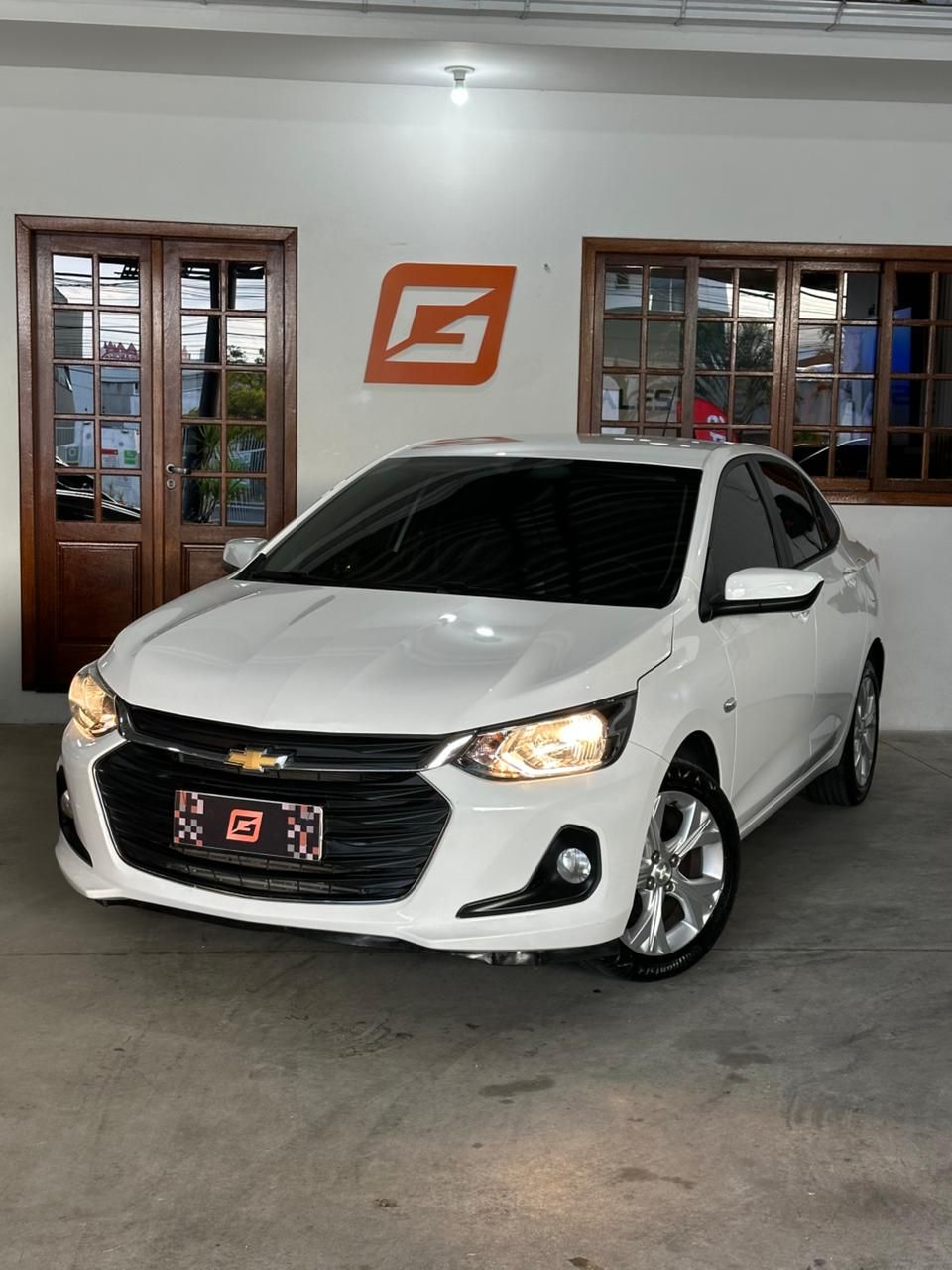 ONIX SEDAN Plus LTZ 1.0 12V TB Flex Aut.