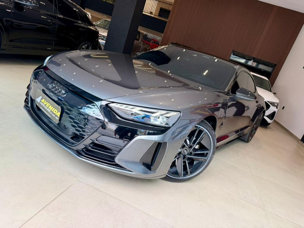 RS E-TRON GT Quattro Aut. (Eletrico)
