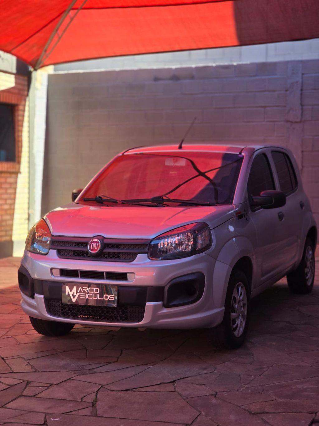 UNO ATTRACTIVE 1.0 Fire Flex 8V 5p