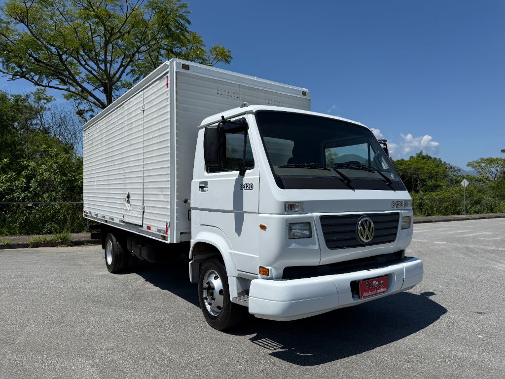 VW 8-120 Worker Bau