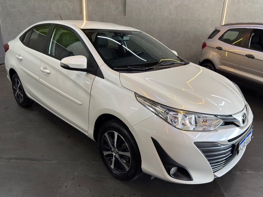 YARIS Sedan XS 1.5 Aut. - Flex - 2019