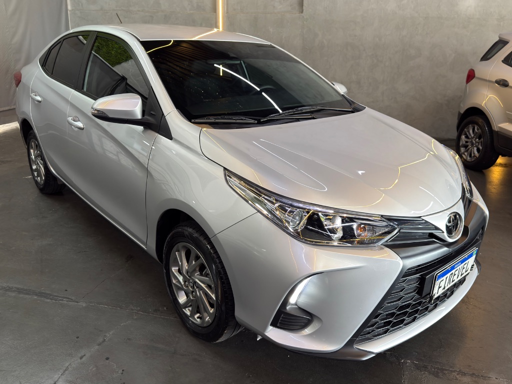 YARIS Sedan XS 1.5 Aut. - Flex - 2024. 12.400KM 