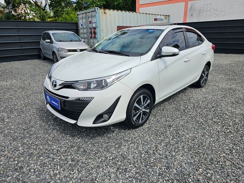 YARIS XLS Connect 1.5 Automatico 