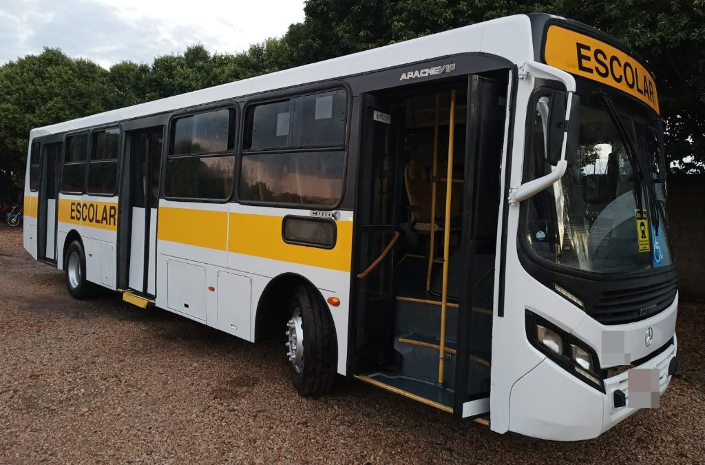 CAIO APACHE VIP ANO 2014 M.BENZ OF 1721 JM COD.942