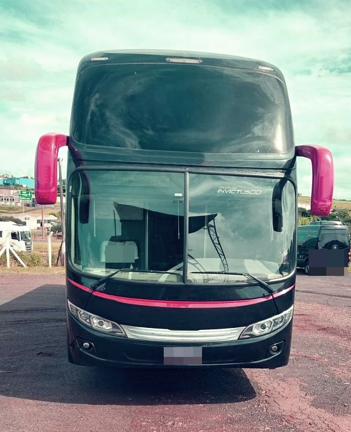 COMIL INVICTUS DD HD ANO 2017 VOLVO B450R JM COD.347