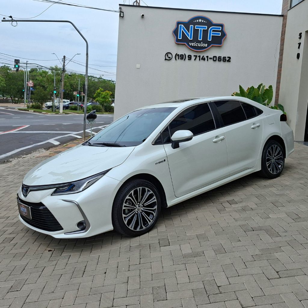 Corolla Altis Prem. 1.8 Aut. (Hibrido)