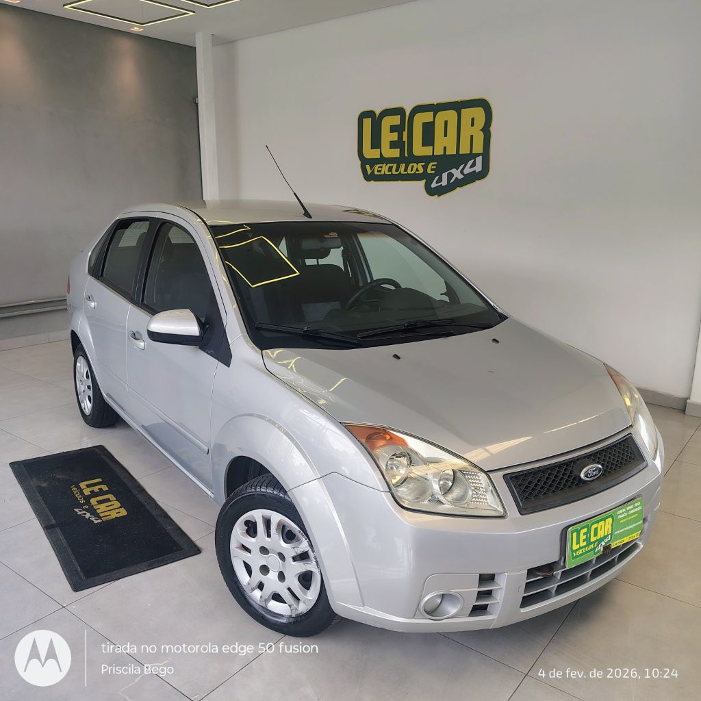 Fiesta Sedan 1.0 8V Flex 4p