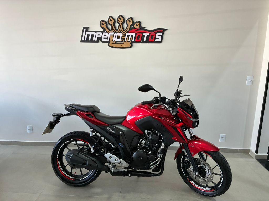 FZ25 250 FAZER CONNECTED