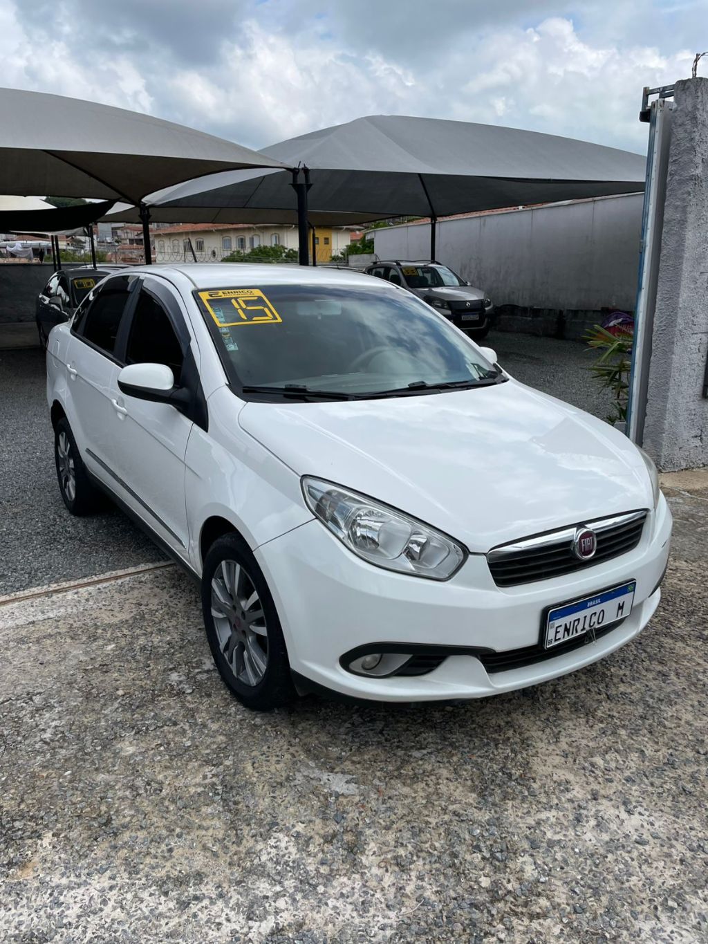 Grand Siena ESSENCE 1.6 Flex 16V