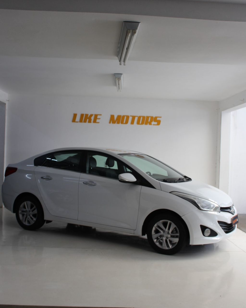 HB20S Premium 1.6 Flex 16V Aut. 4p