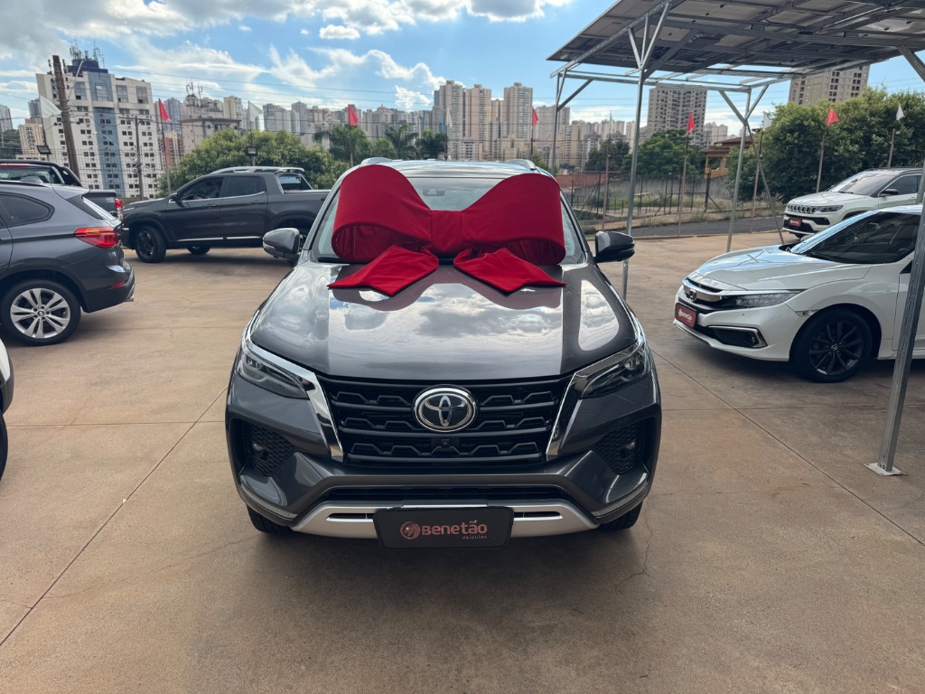 Hilux SW4 SRX 4x4 2.8 TDI 16V Dies. Aut.