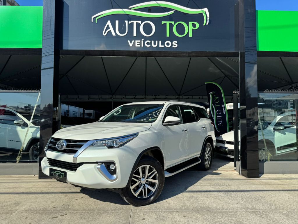 Hilux SW4 SRX 4x4 2.8 TDI 16V Dies. Aut.