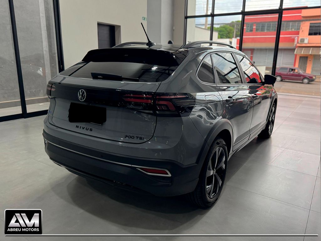 Nivus Highline 1.0 200 TSI Flex Aut.