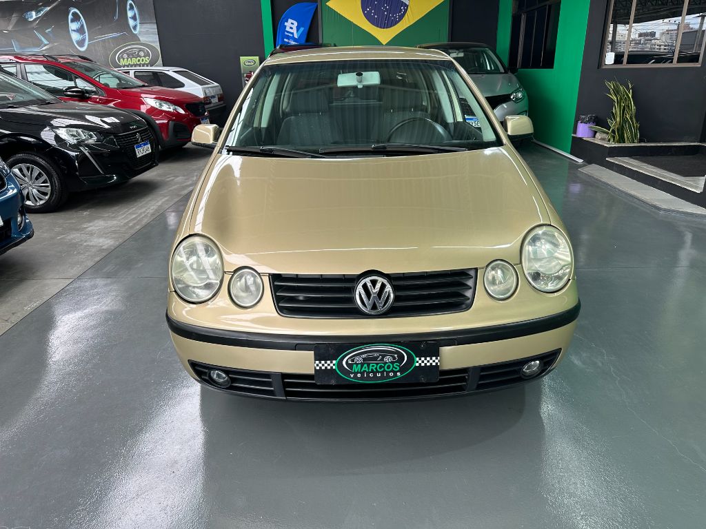 Polo 1.6 Mi/ S.Ouro 1.6Mi 101cv 8V 5p