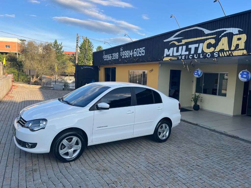 Polo Sed. COMFORT. 1.6 Mi Tot. Flex 8v