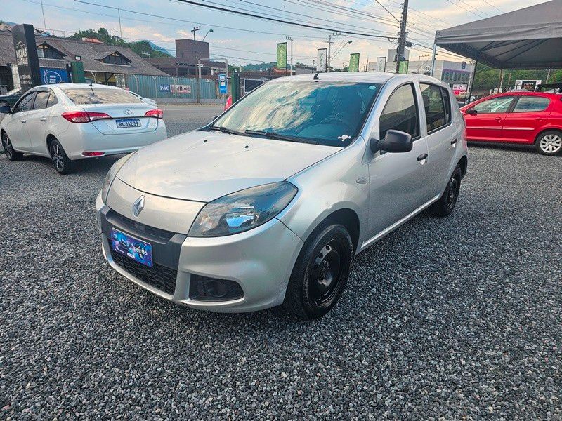 SANDERO Authentique 1.0