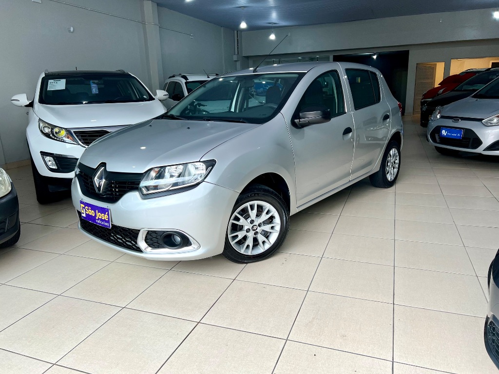 SANDERO Authentique 1.0 - 85 Mil Kms!