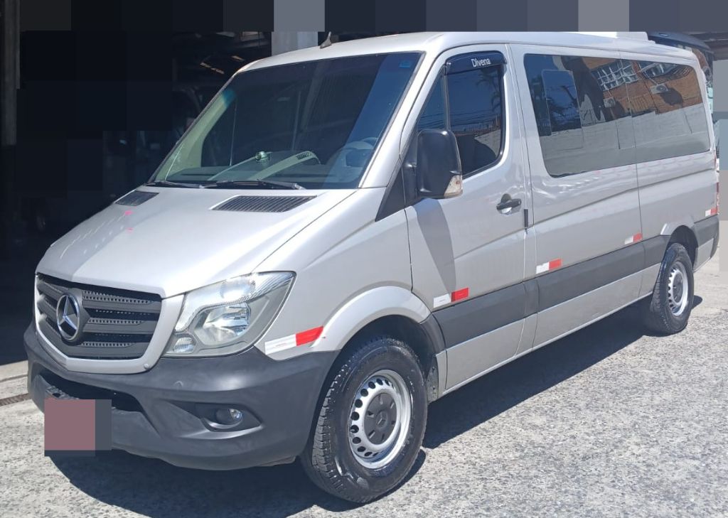 SPRINTER CDI 415 ANO 2018 CURTA T.BAIXO LUXO JM COD.968