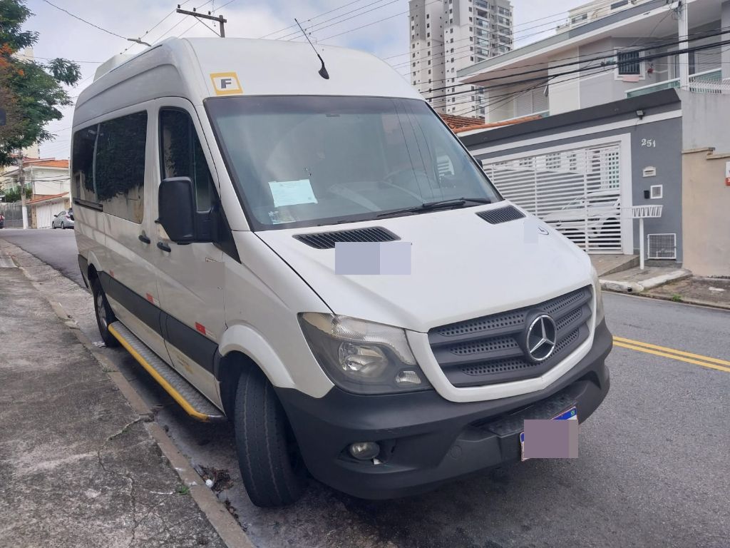 SPRINTER CDI 415 ANO 2019 CURTA T.ALTO LUXO JM COD.364
