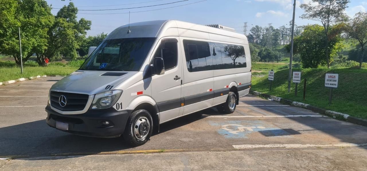 SPRINTER CDI 515 ANO 2017 EXECUTIVA JM COD.1490
