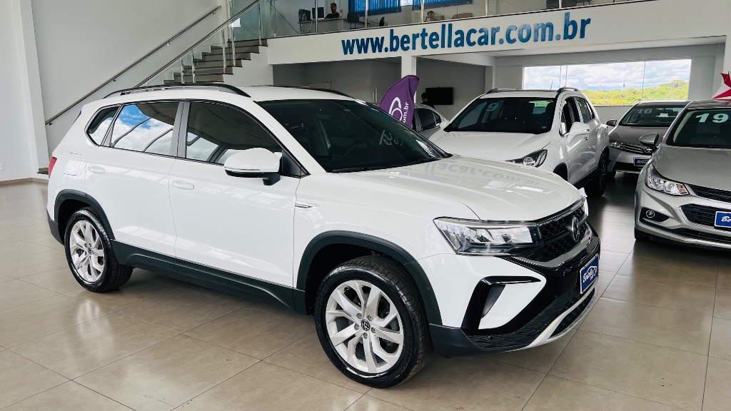 TAOS Comfortline 1.4 250 TSI Flex Aut.