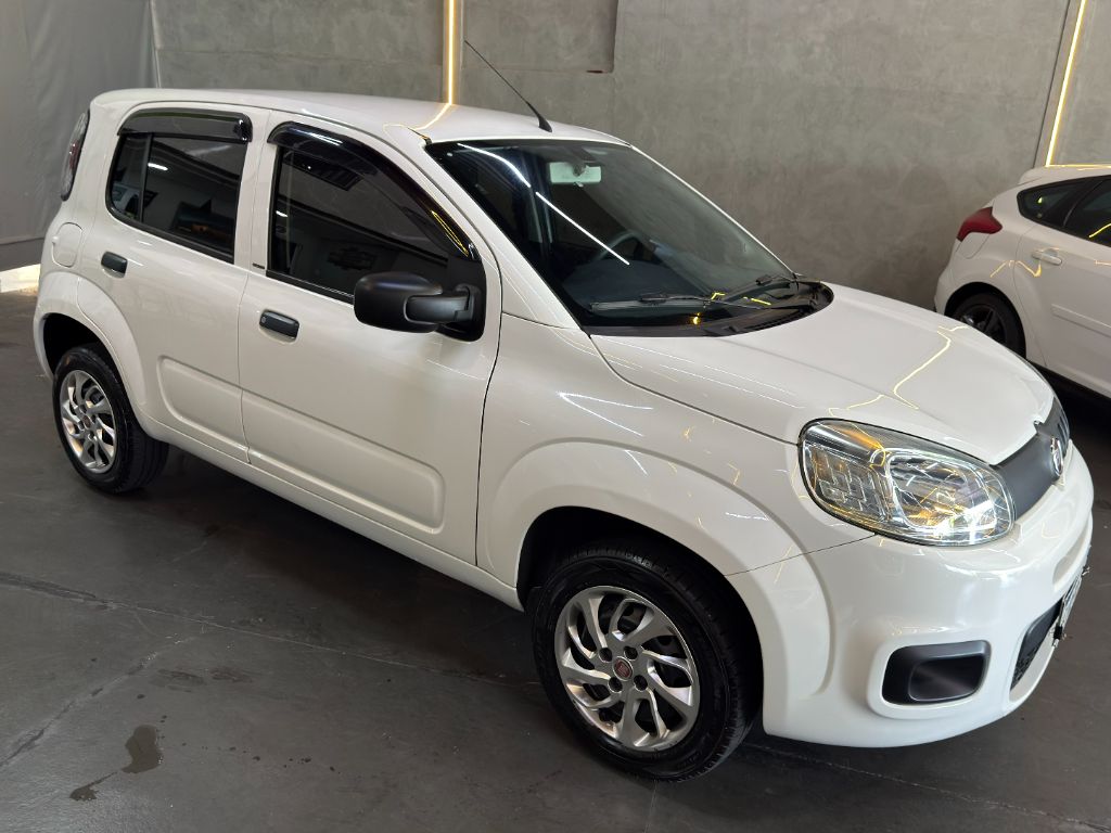 UNO ATTRACTIVE 1.0 Fire Flex 8V 5p