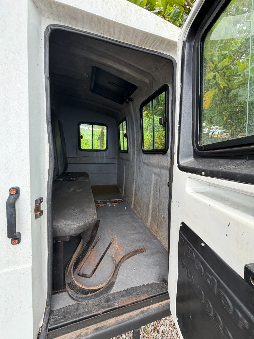 Cabine suplementar para 04 ocupantes