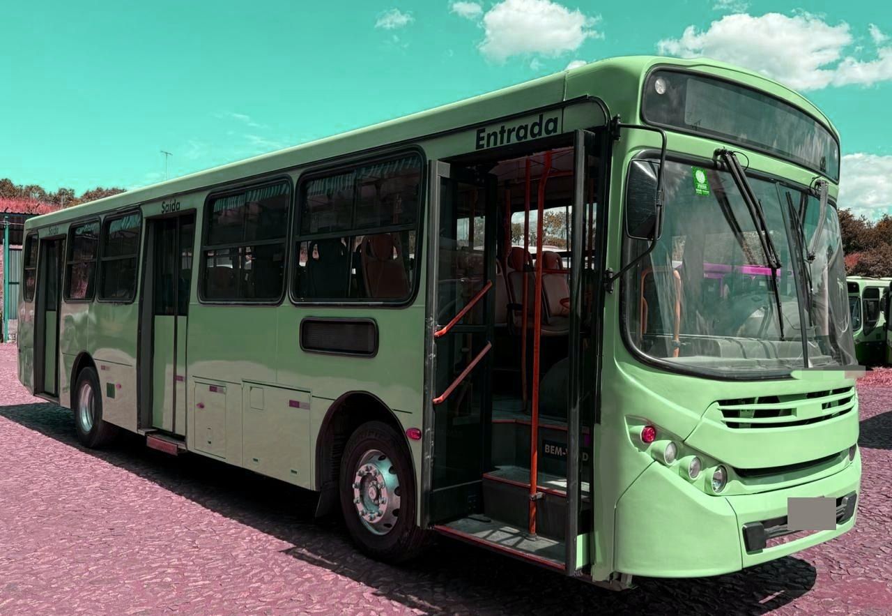 CAIO APACHE VIP ANO 2014 M.BENZ OF 1721 JM COD.1008