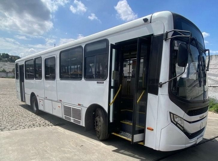 CAIO APACHE VIP ANO 2024 M.BENZ OF 1619 JM COD.833