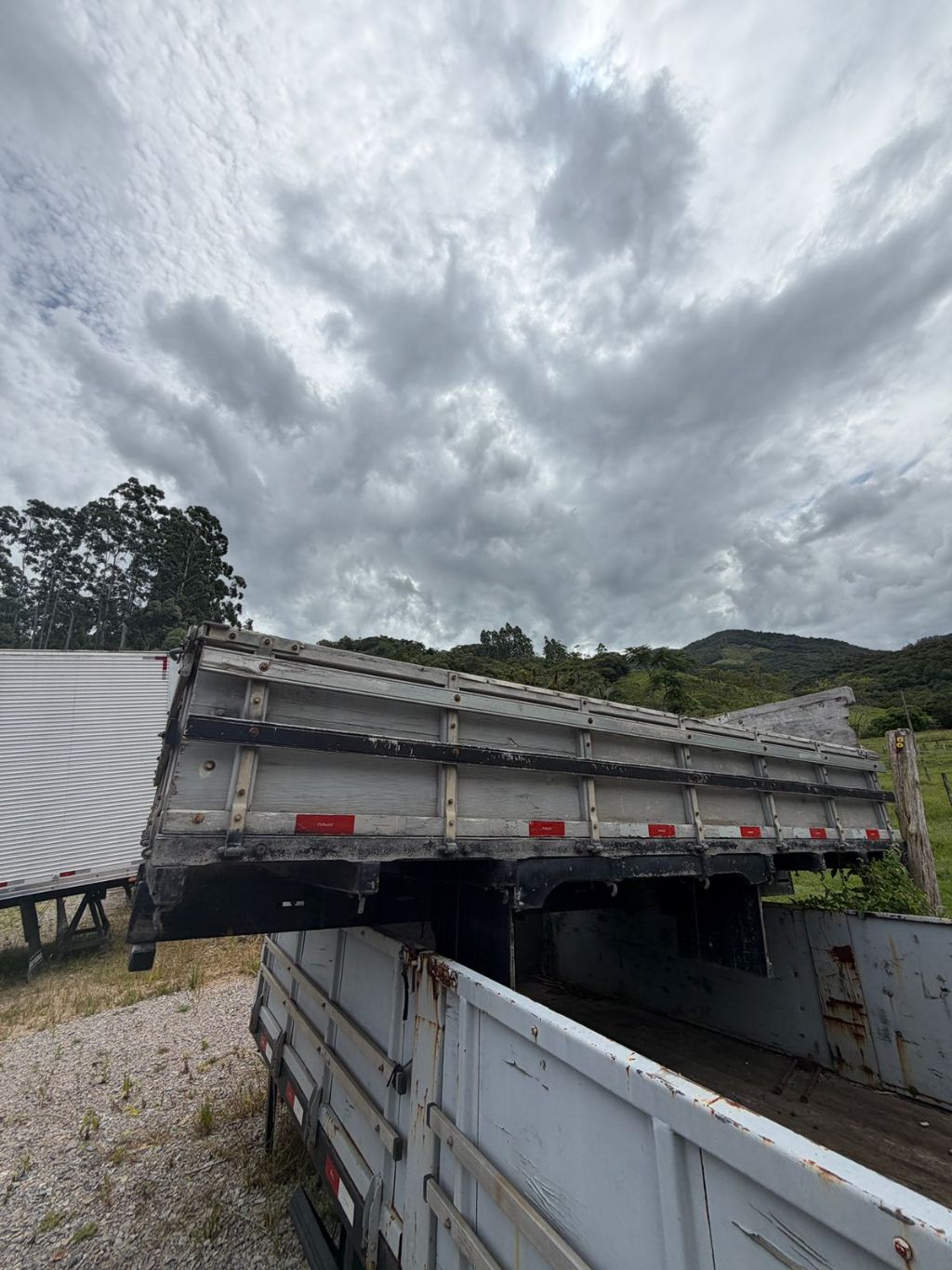 Carroceria de Madeira para caminhonete