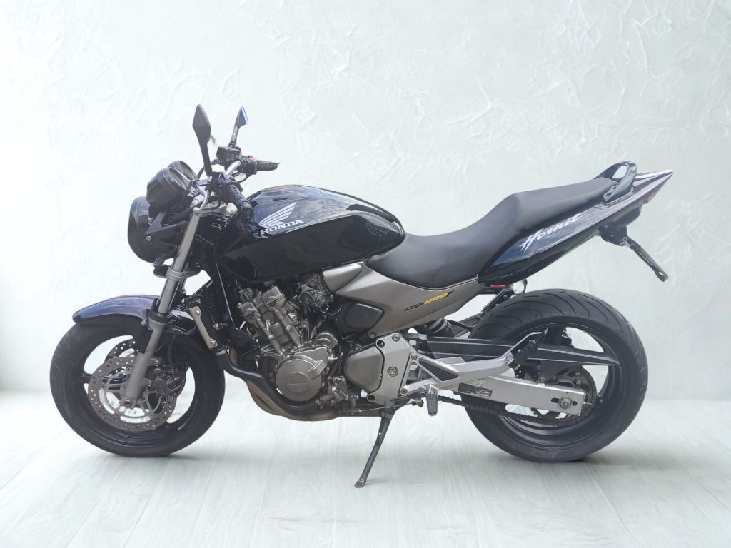 CB 600F HORNET