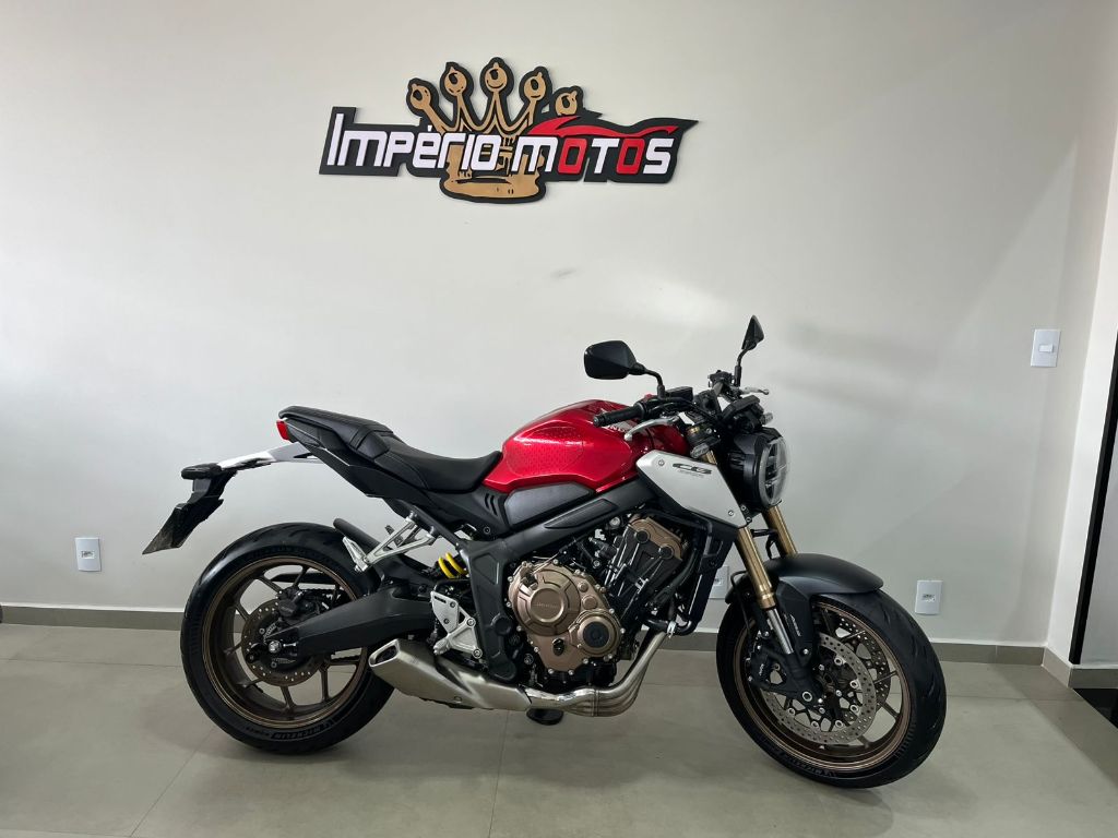 CB 650R (APENAS 10 MIL KM)