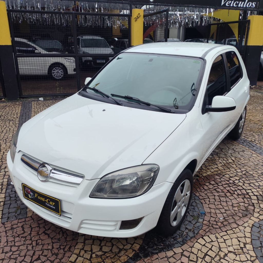 Celta LT 1.0 Flex Completo